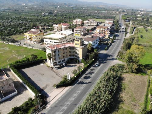 Hotel San Luca Росано Екстериор снимка