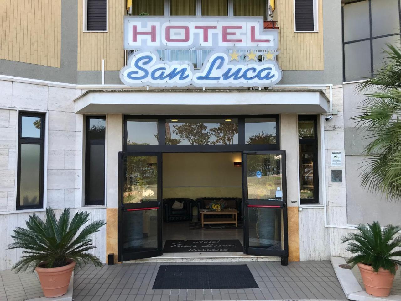 Hotel San Luca Росано Екстериор снимка
